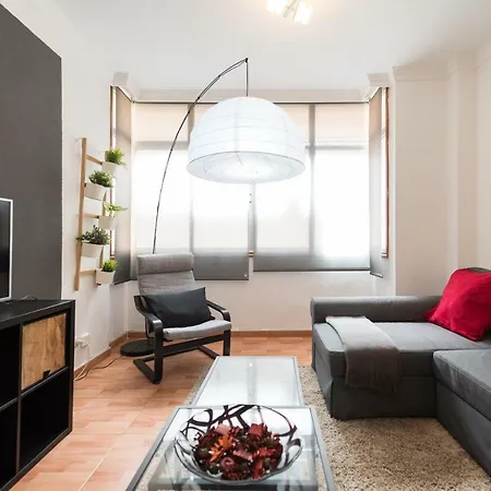 Apartment Vivienda Miguel Rosas *